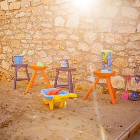 Happy In Gasthof Vama Veche