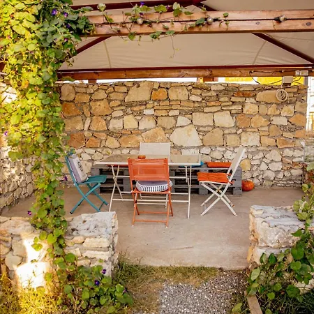 Guest house Happy In 3*