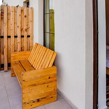 Casa de hóspedes Happy In 3*